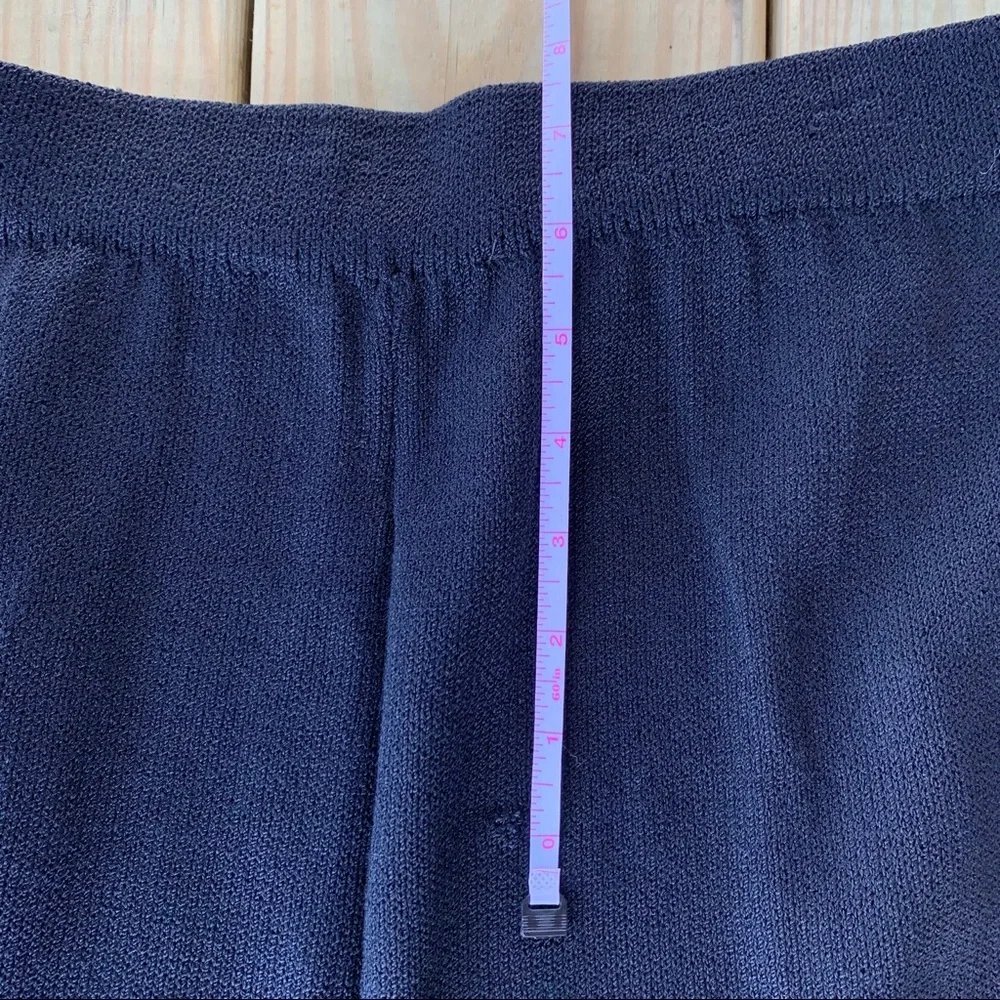 ST JOHN by Marie Gray Black Pull on Knit Pleated Trouser - Picture 7 of 7